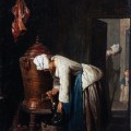 Femme faisant couler l'eau de la citerne 